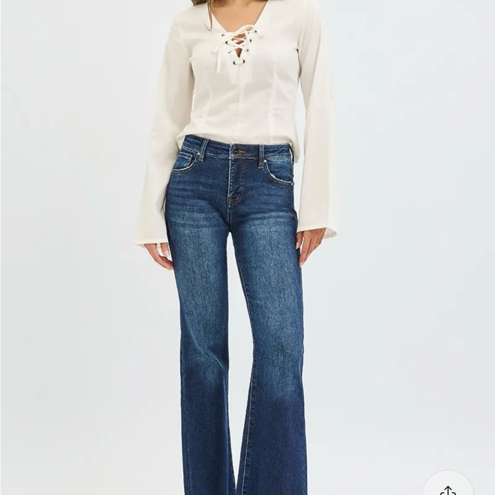 NWT Risen Flared Tummy Control Mid Rise Jeans